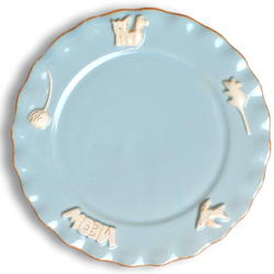 Whisker-Friendly & Fancy: Cat Whisker Plate